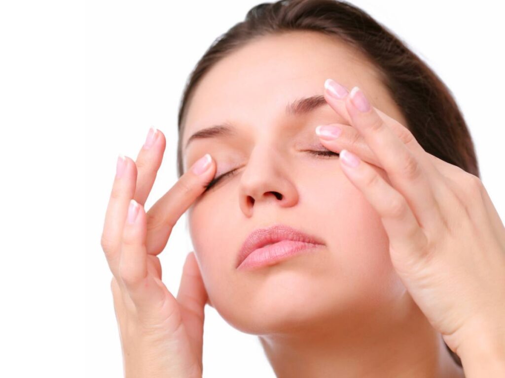 Refresh Tired Eyes With Eyelift Surgery